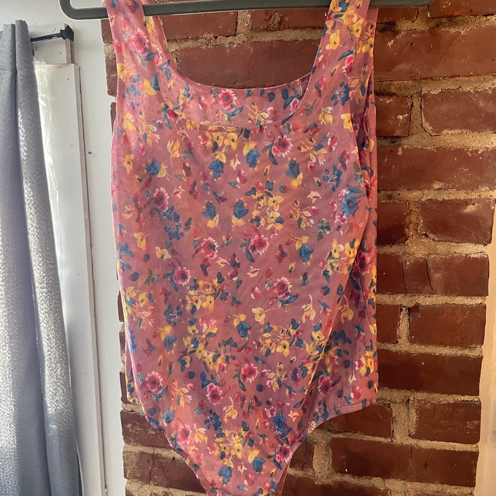 Lulu’s Love in the Garden Floral Bodysuit Womens Large Date Night Feminine Girly